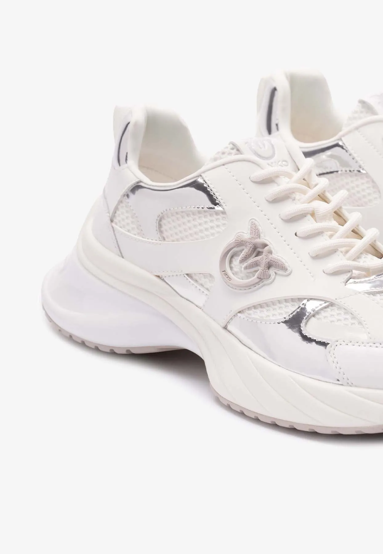 Ariel Low-Top Running Sneakers