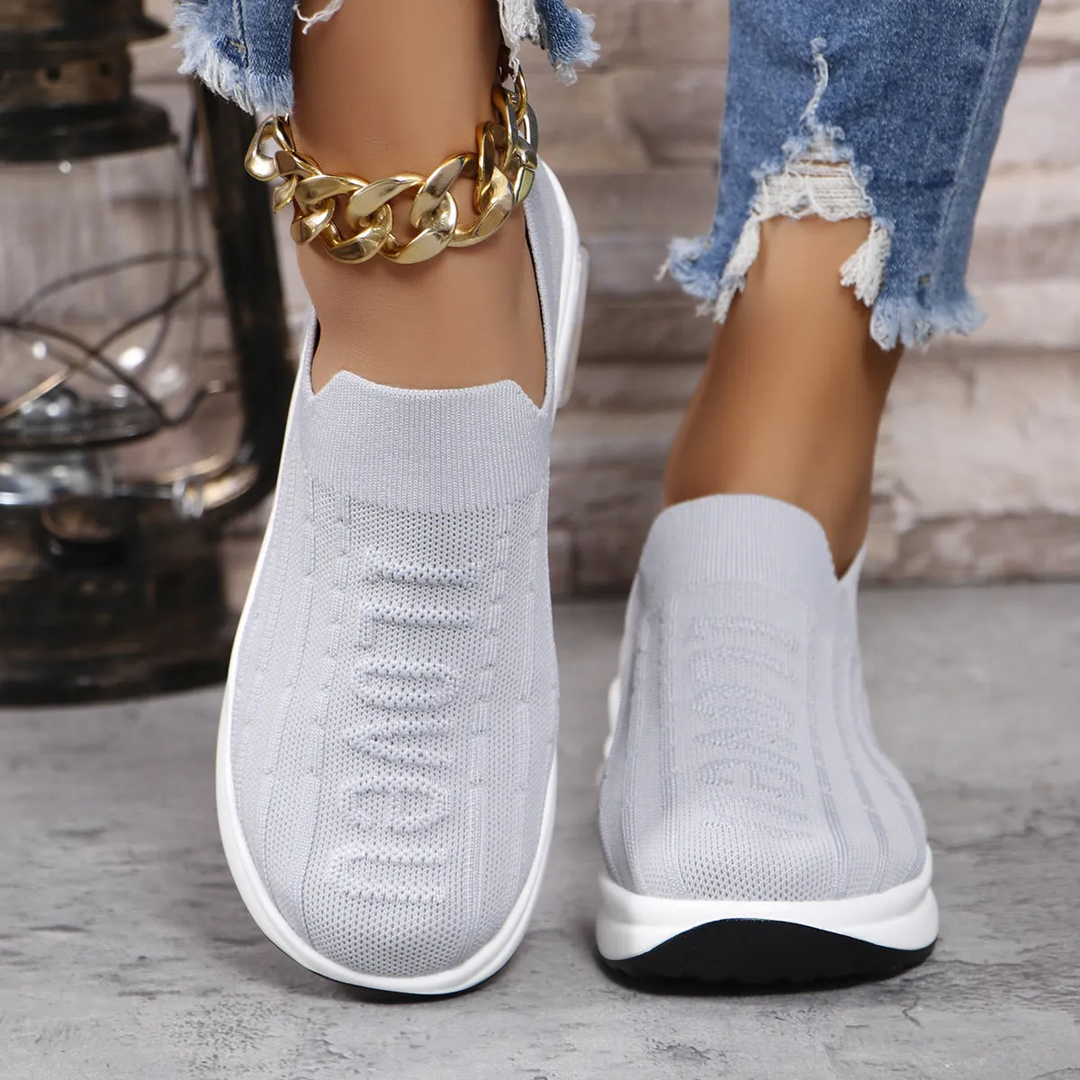 Round Toe Mesh Sneakers