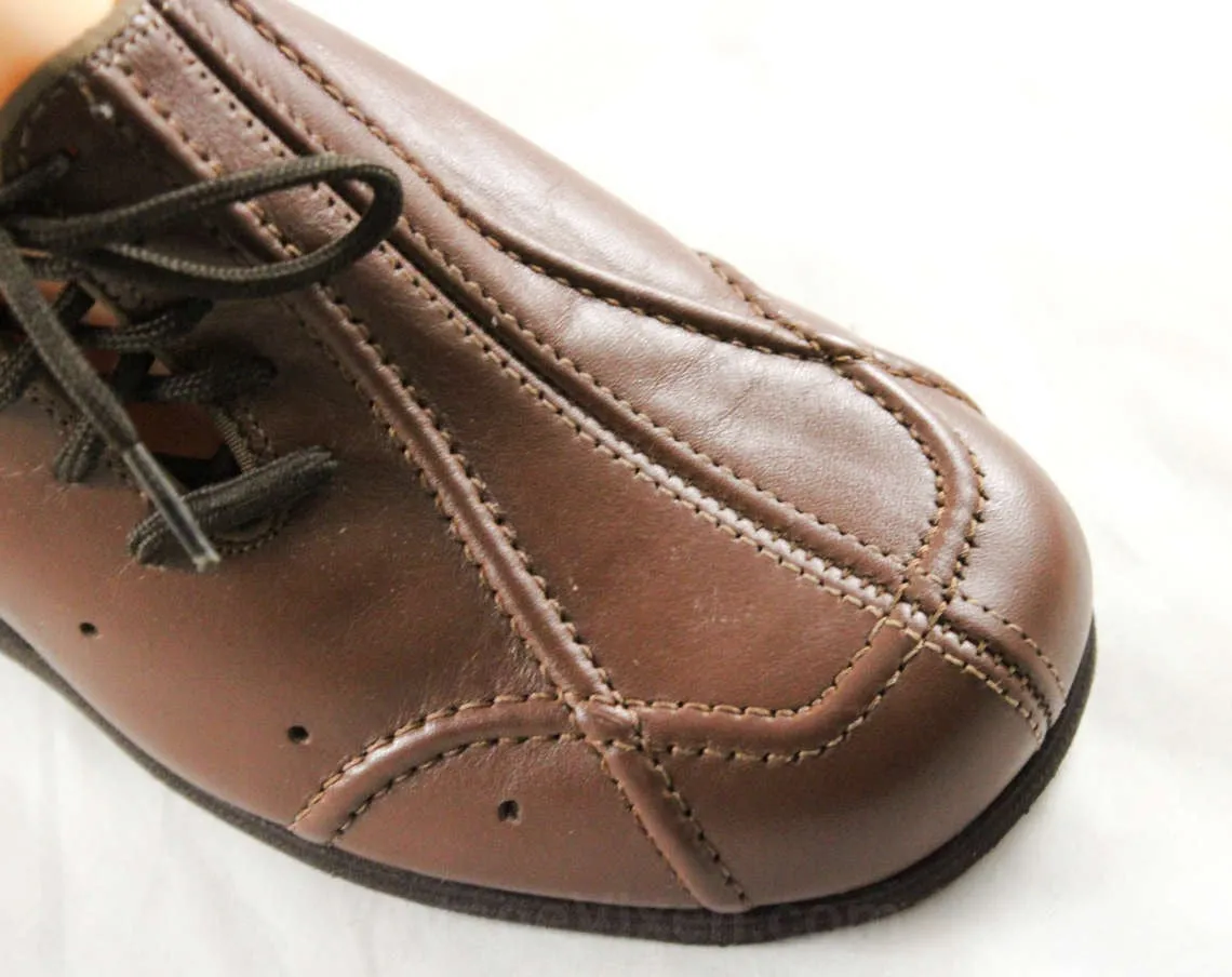 Size 7.5 Sneaker - Quality 70s Brown Leather Sneakers - Deadstock 1970s Shoes - Fall - Retro Asymmetric Lace Up - 7 1/2 W Wide - 47688-1