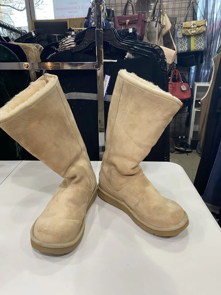 UGG wool lined suede boots 8