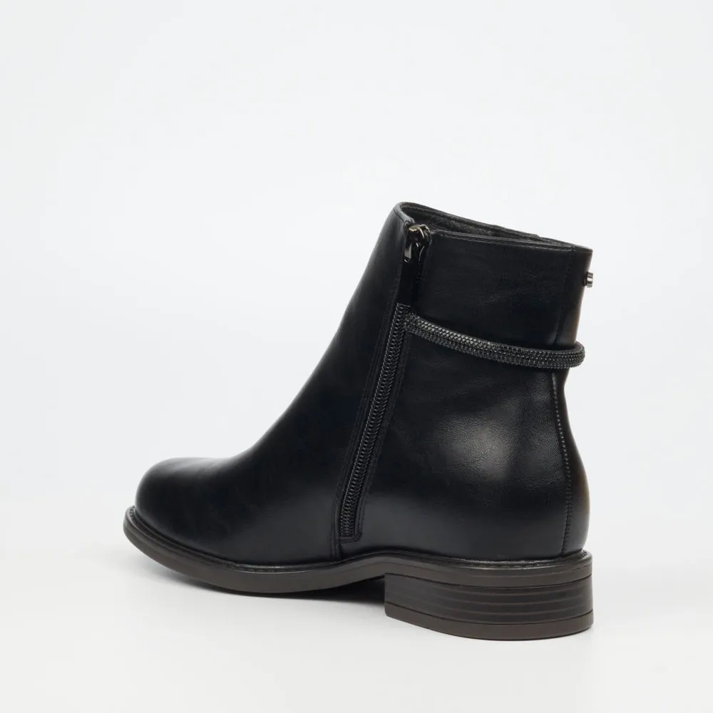 Victoria 1 - Black Ankle Boot