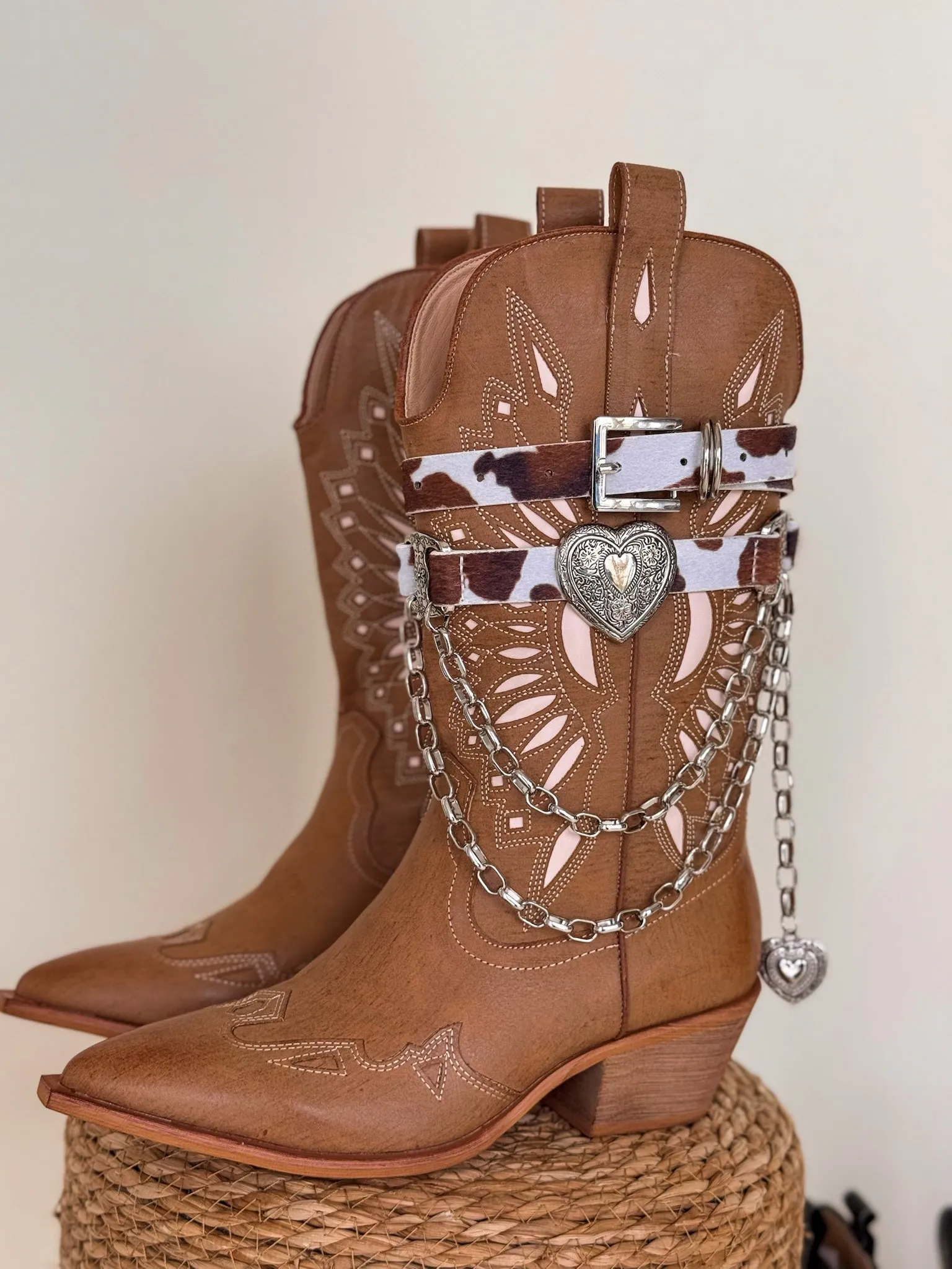 Western Sun Cutout Boots (Tan)